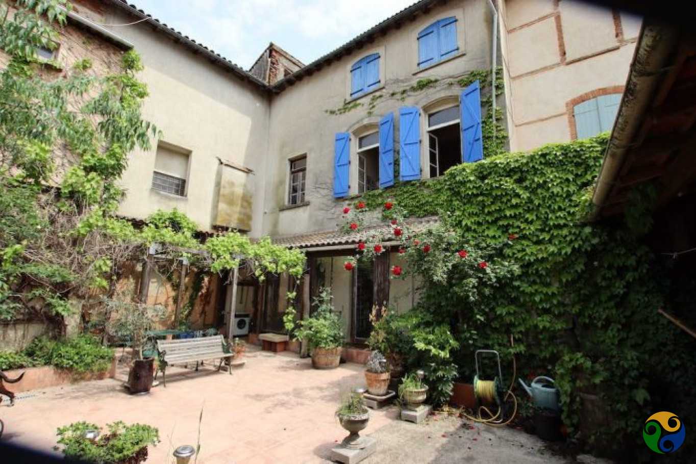 Condominium in Saint-Nicolas-de-la-Grave, Occitanie 10224888