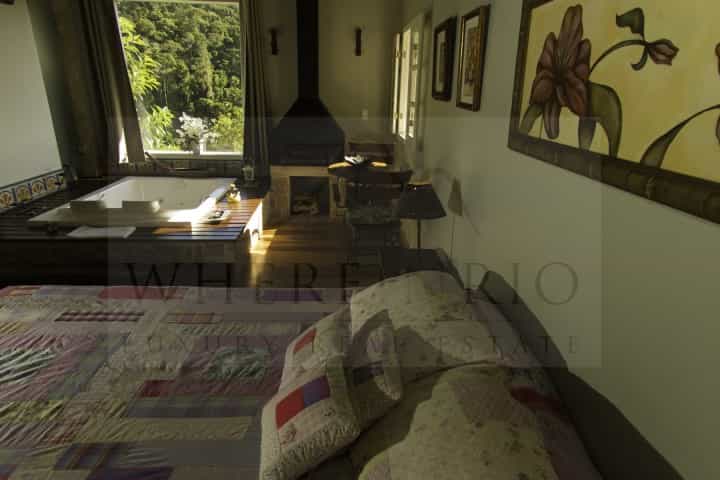公寓 在 Petrópolis, State of Rio de Janeiro 10225317