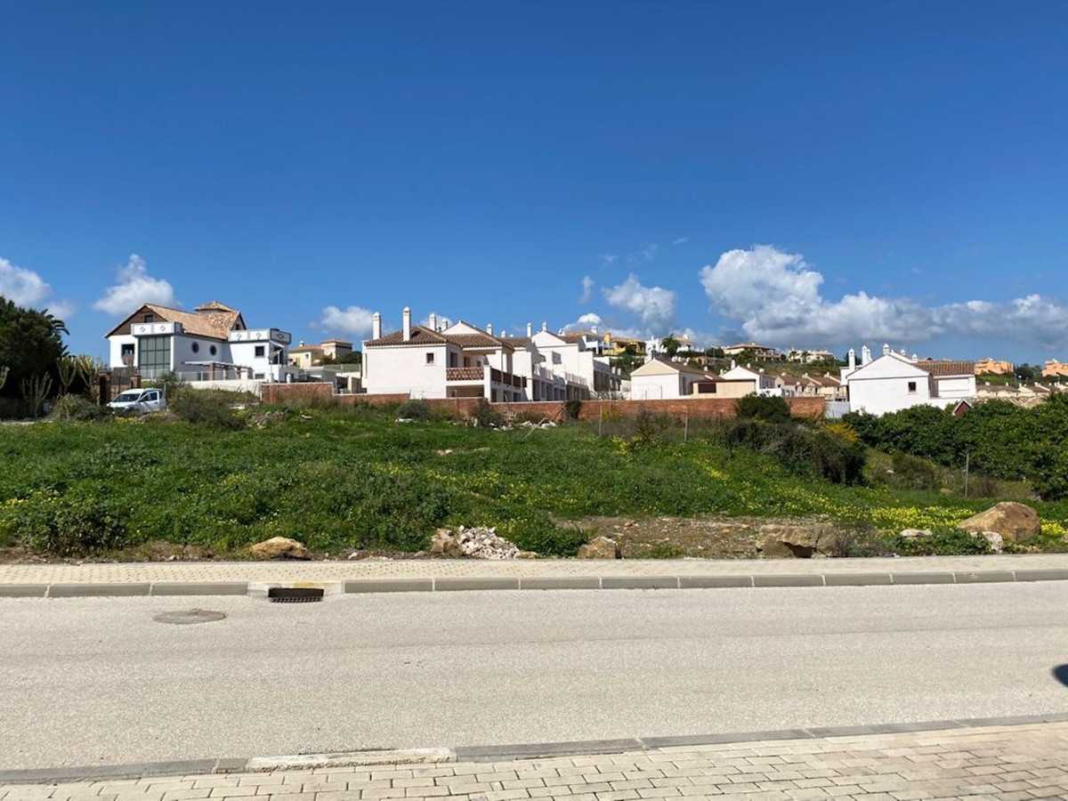 Land in Casares, Andalusia 10225461