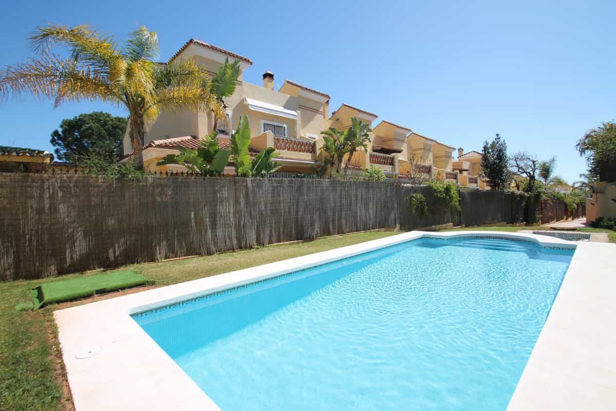 Casa nel Marbella, Andalusia 10225492