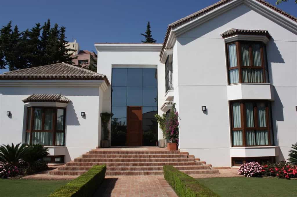 Dom w Marbella, Andalusia 10226108