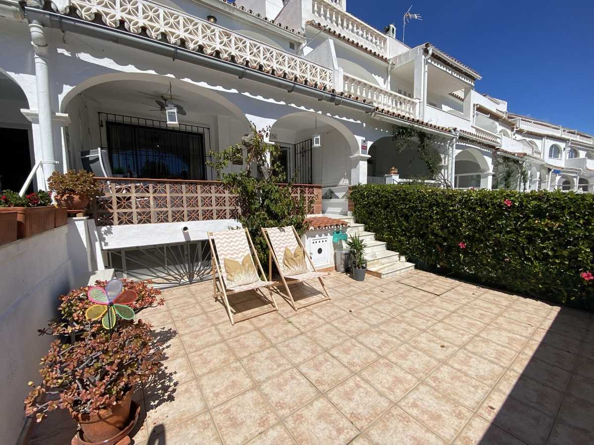 Huis in Puerto de la Duquesa, Andalusia 10226181