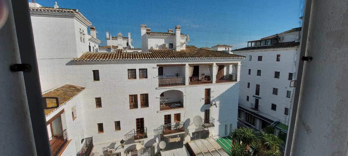 Condominium in Castillo de Sabinillas, Andalusië 10226507