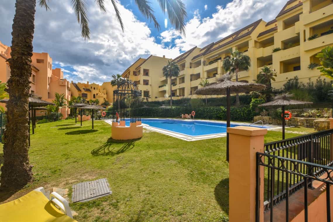 Condominium in Manilva, Andalusia 10226520