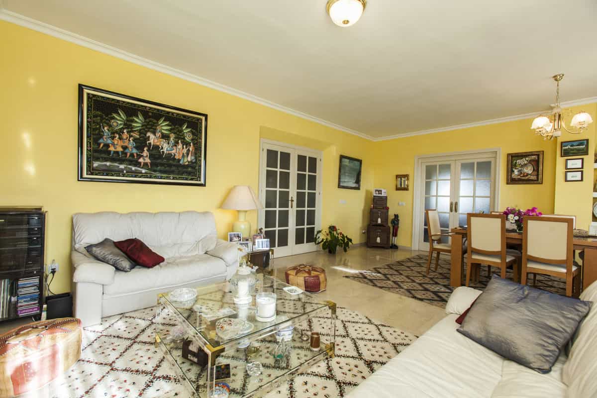 жилой дом в Marbella, Andalusia 10226543