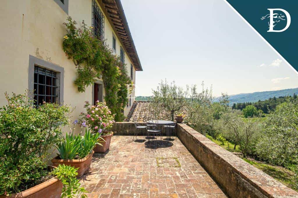 House in Rignano sull'Arno, Tuscany 10226573