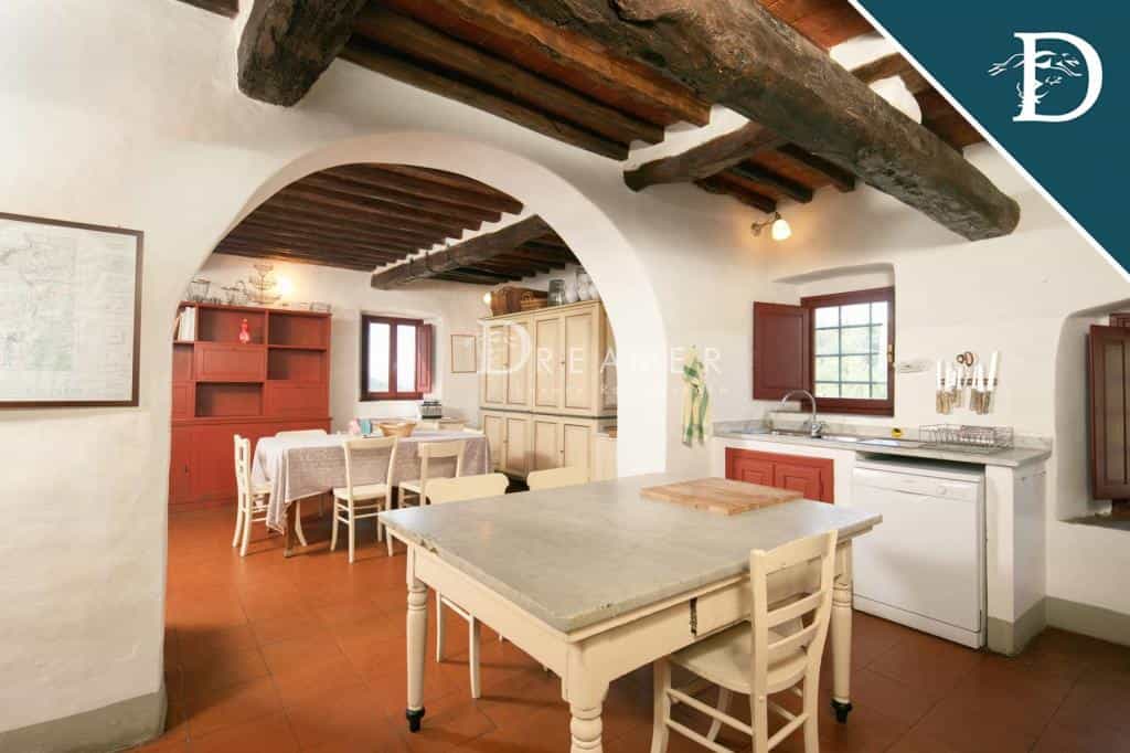 Casa nel Rignano sull'Arno, Tuscany 10226573