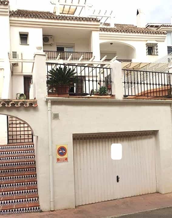 Dom w Fuengirola, Andaluzja 10226843