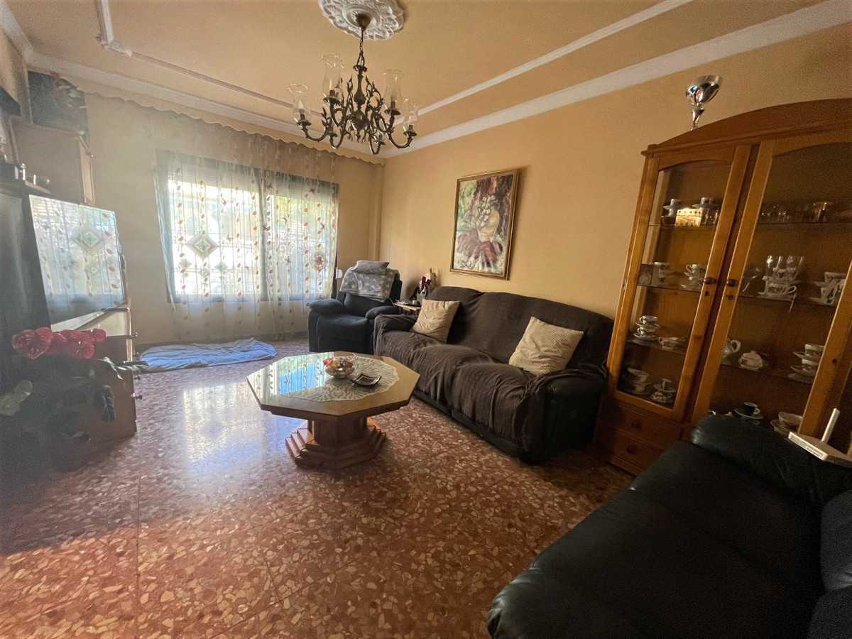Rumah di Las Lagunas, Andalusia 10226925