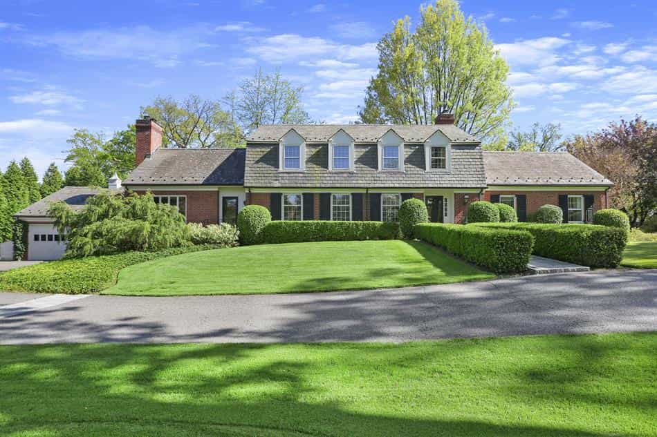House in Rock Ridge, Connecticut 10227207