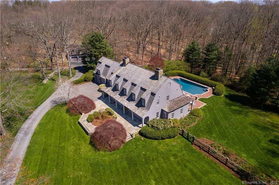 Dom w North Wilton, Connecticut 10227256
