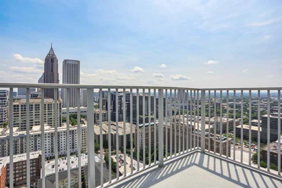 Condominium in Atlanta, Georgia 10227414