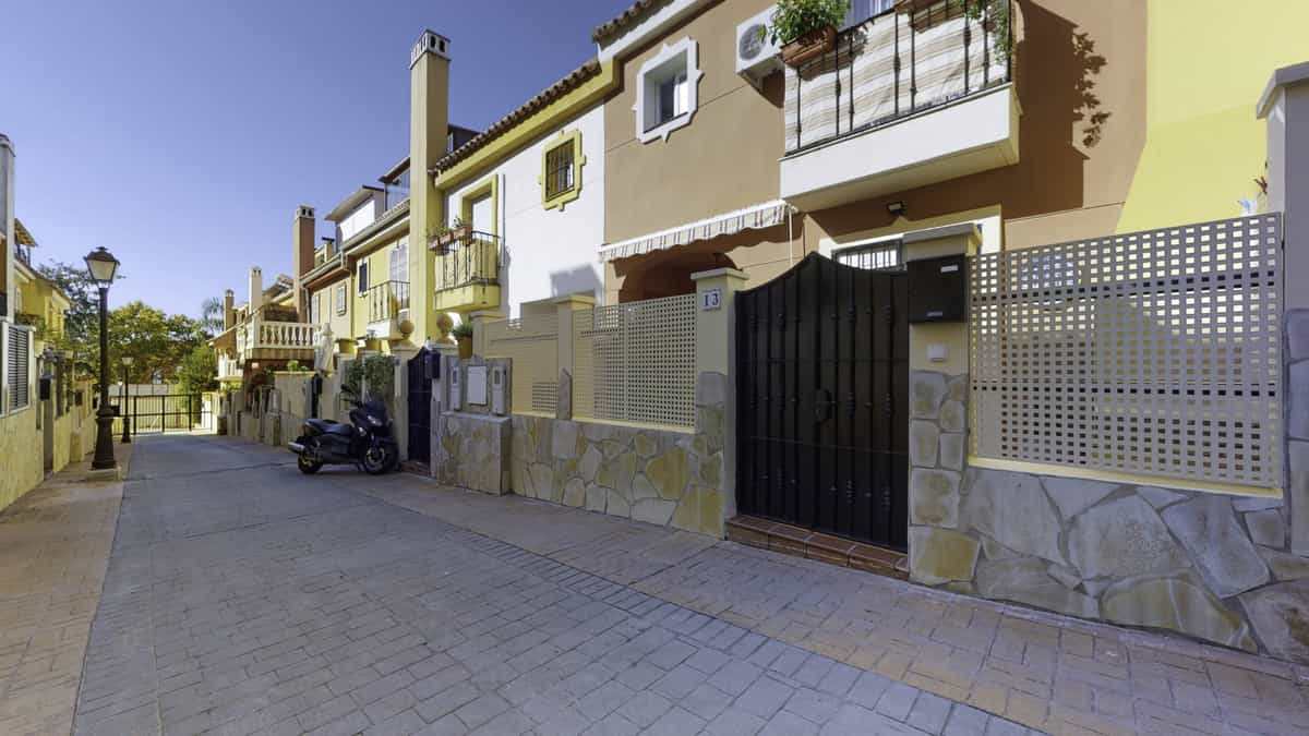 Rumah di Mijas, Andalusia 10227600
