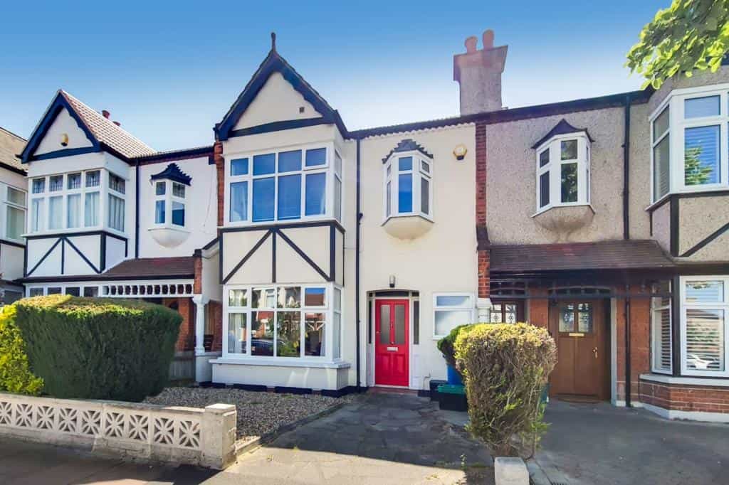 House in Elmers End, Bromley 10227795