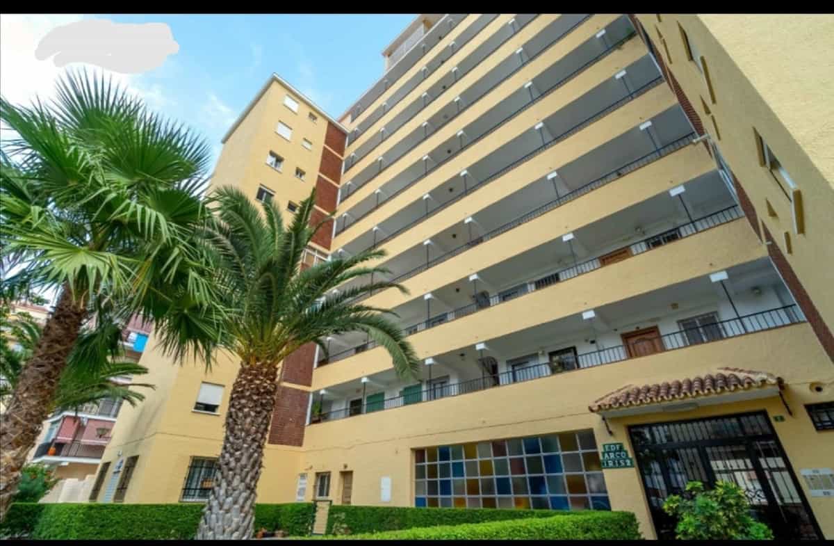 Condominio nel Fuengirola, Andalucía 10227801