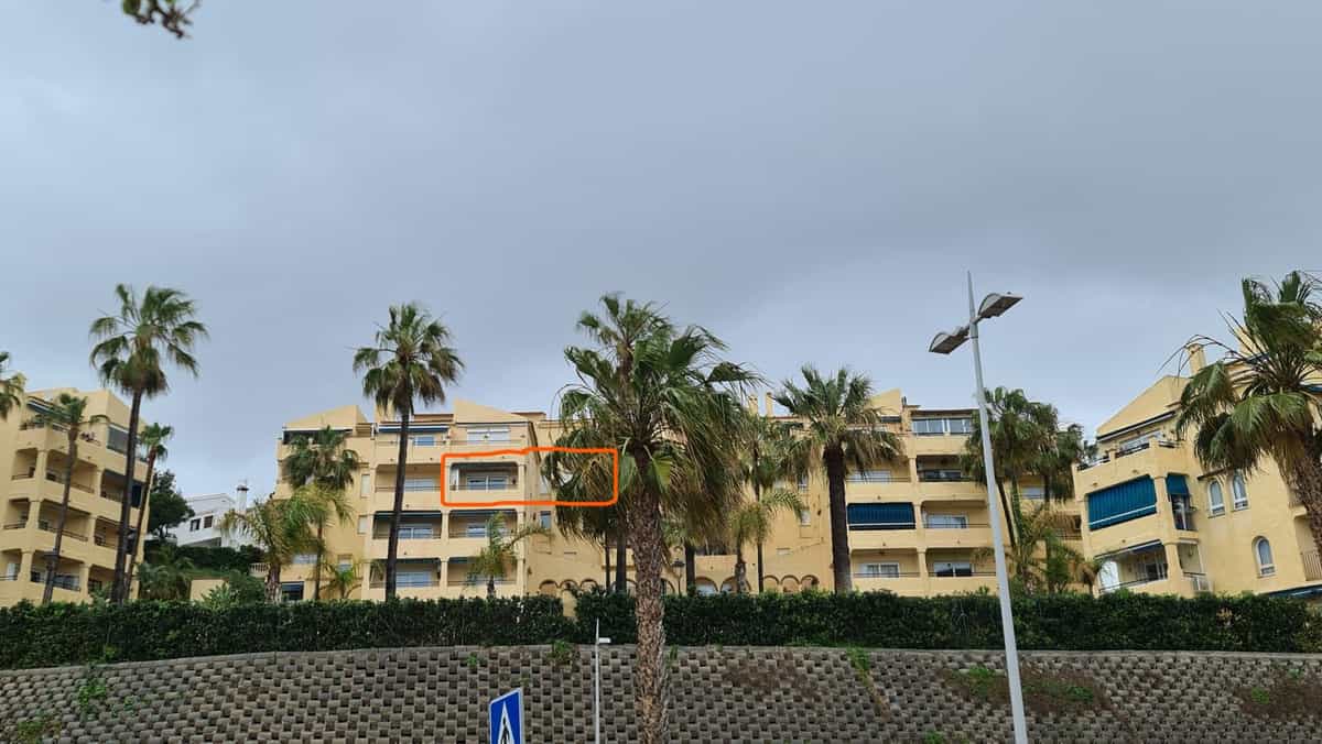 Eigentumswohnung im Benalmádena, Andalucía 10228654