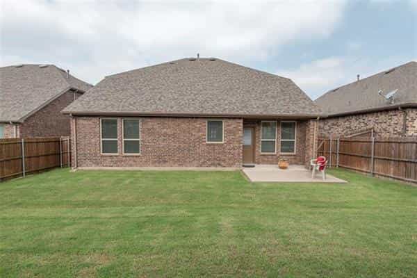 House in Wylie, Texas 10229383