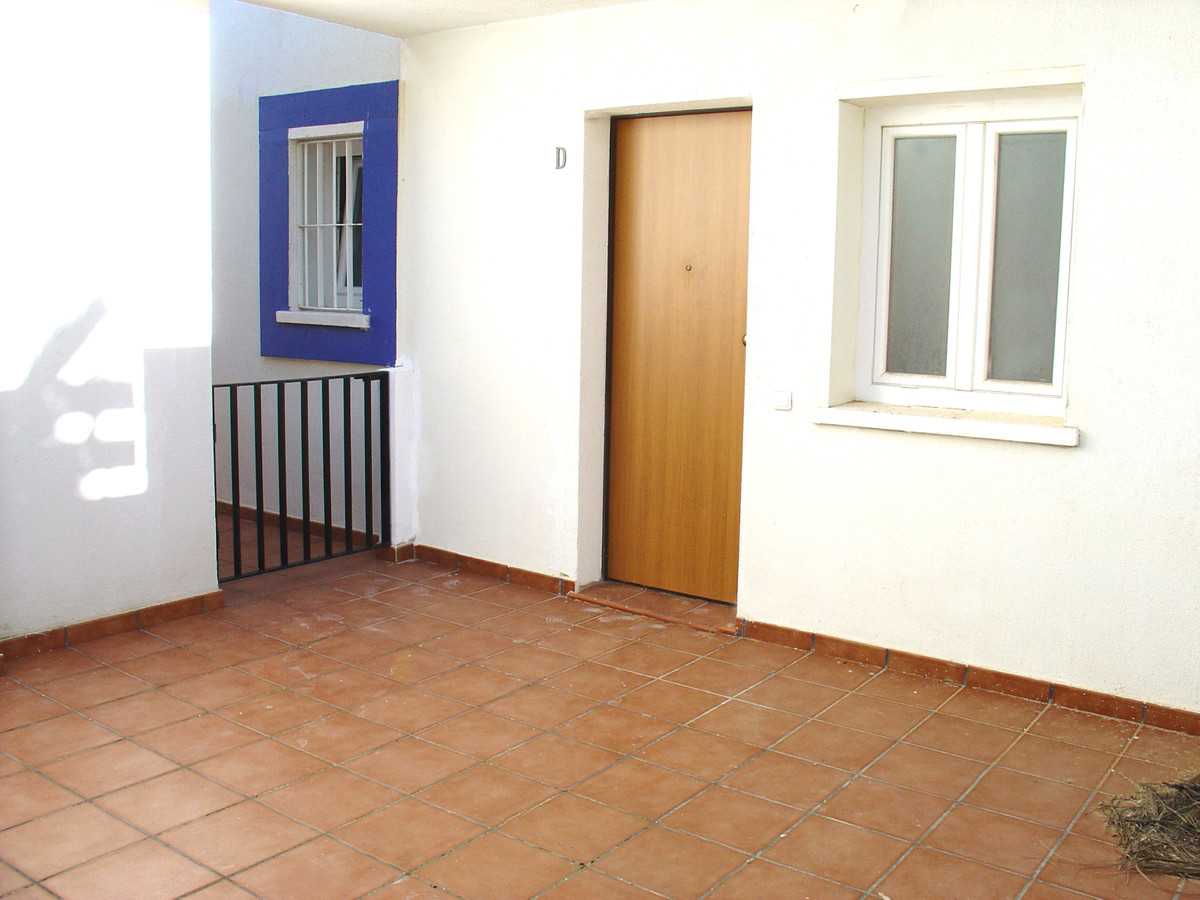 Condominium in Manilva, Andalusia 10229405