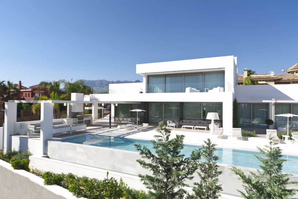 House in Marbella, Andalusia 10229517