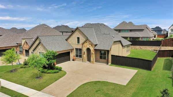Rumah di Millwood, Texas 10229698