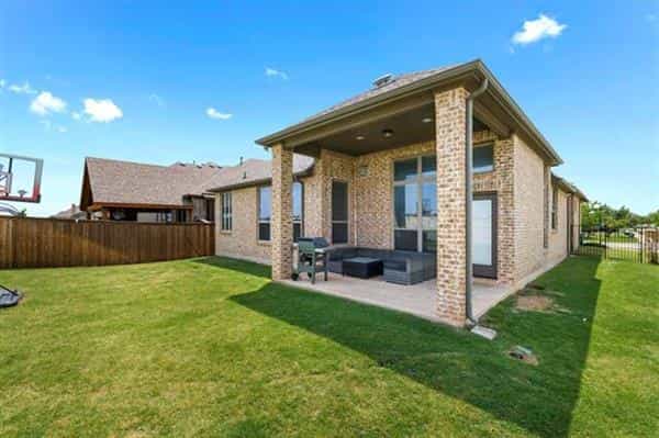 House in Prosper, Texas 10229846
