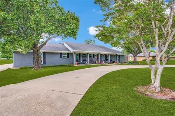 House in Forney, Texas 10229955