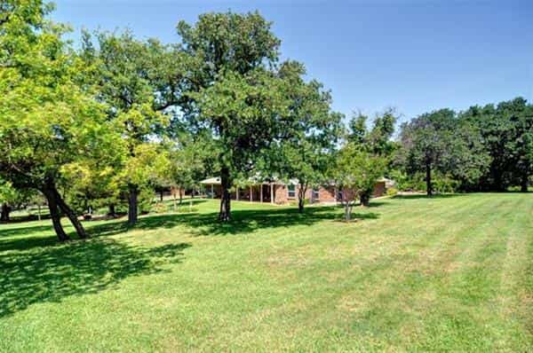 House in Rendon, Texas 10230017