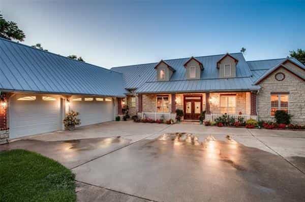 House in Eureka, Texas 10230057