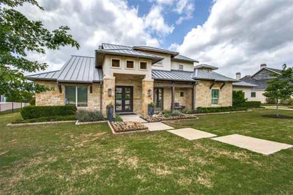House in Heath, Texas 10230139
