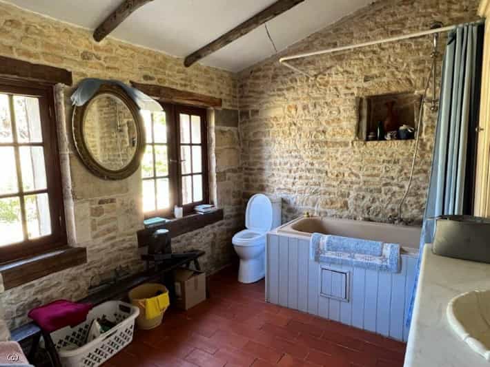 House in Ruffec, Nouvelle-Aquitaine 10230171