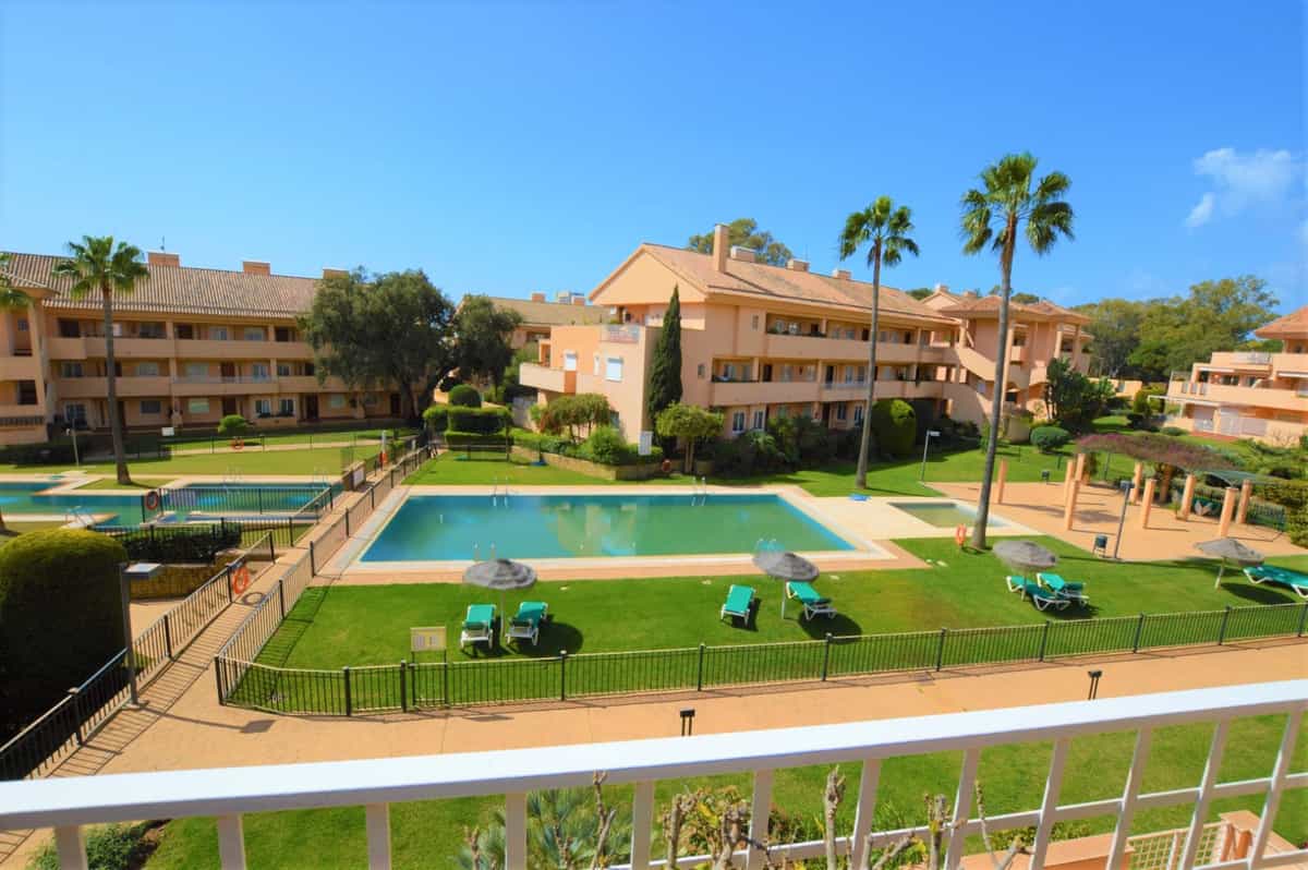 Condominium dans Marbella, Andalucía 10230300
