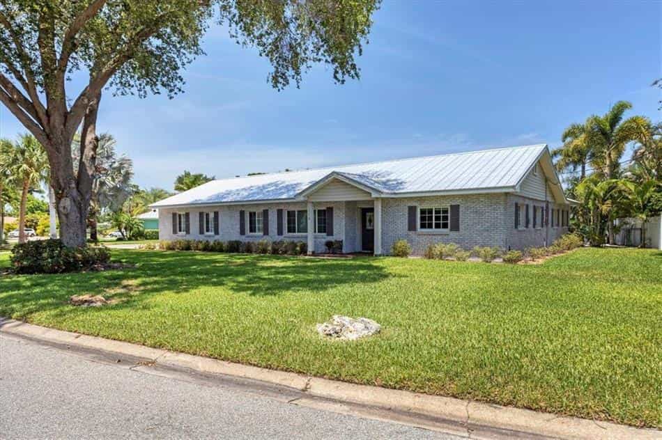 House in West Bradenton, Florida 10230461