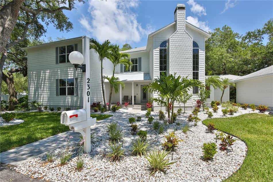 House in Palma Sola Park, Florida 10230464