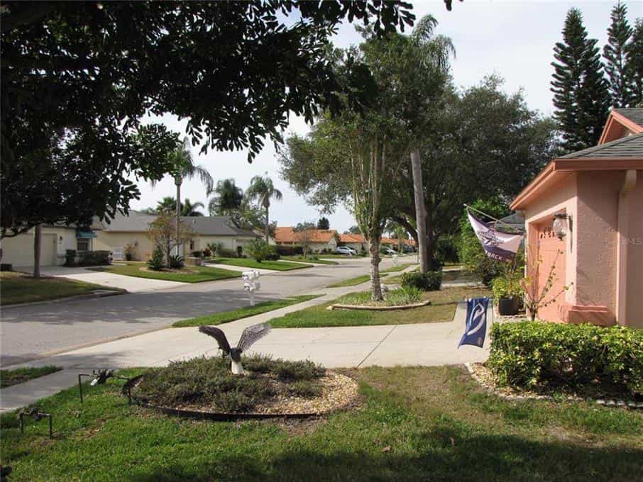 жилой дом в Bradenton, Florida 10230481