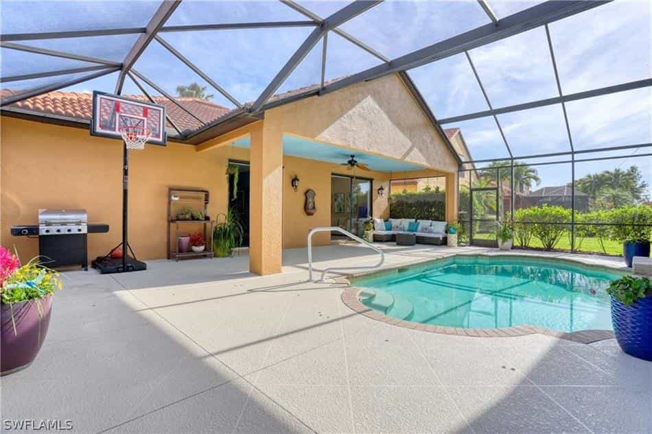 House in Gateway, Florida 10230596