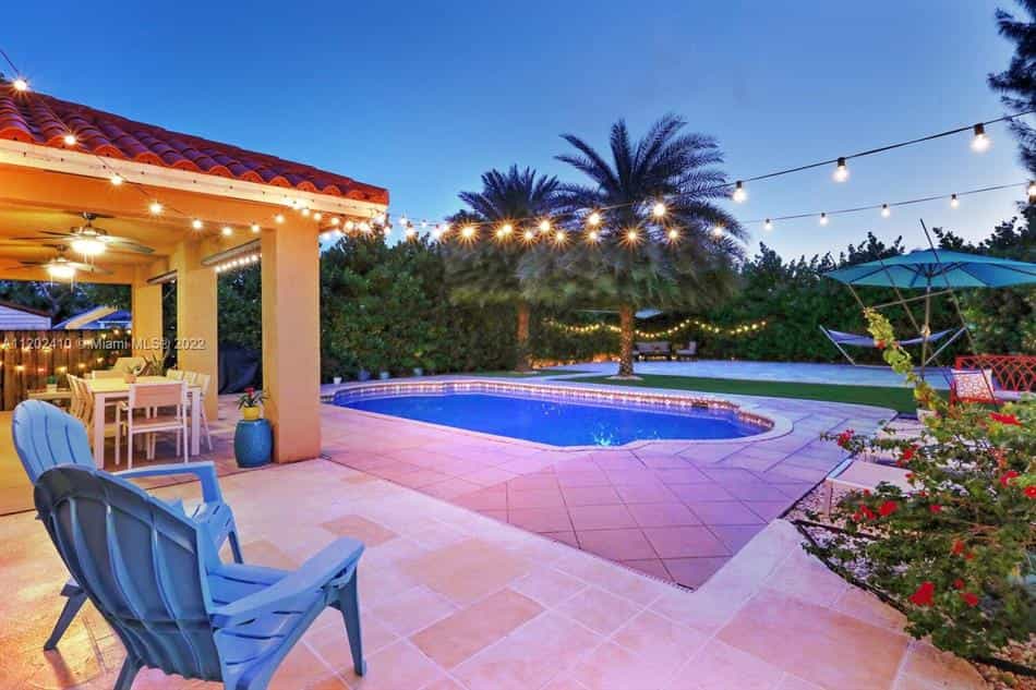 Condomínio no Coral Terrace, Florida 10230671