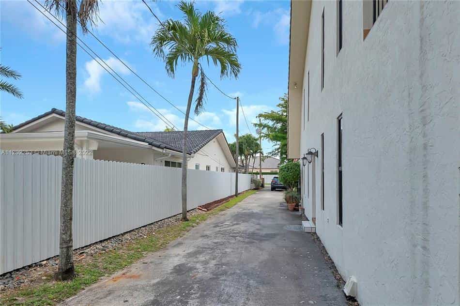 Eigentumswohnung im Miami, Florida 10230678