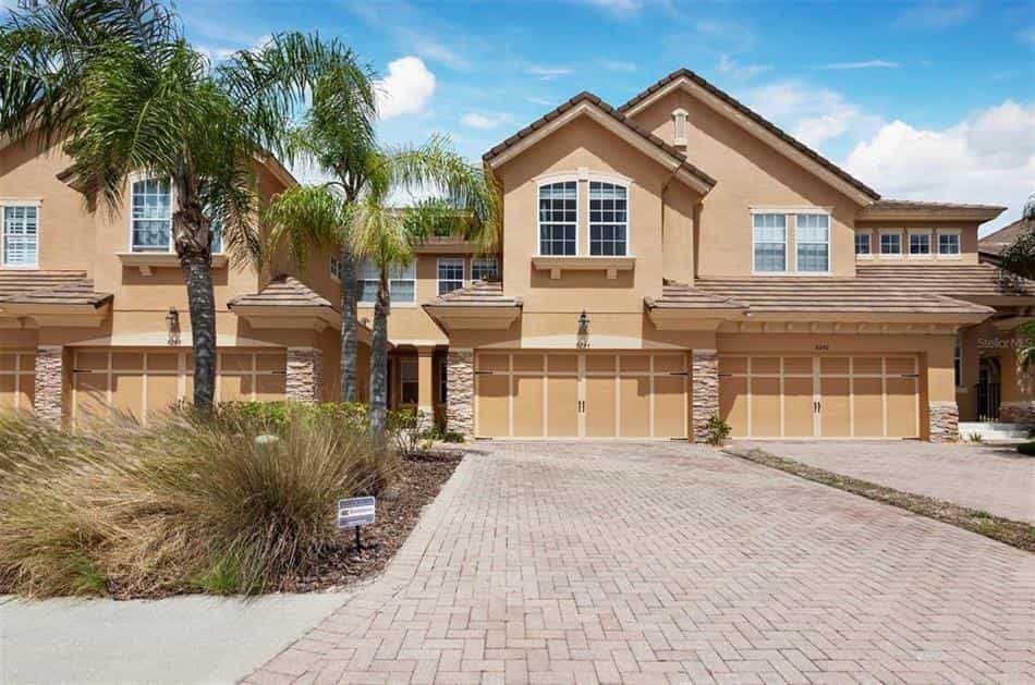 House in Desoto Lakes, Florida 10230763