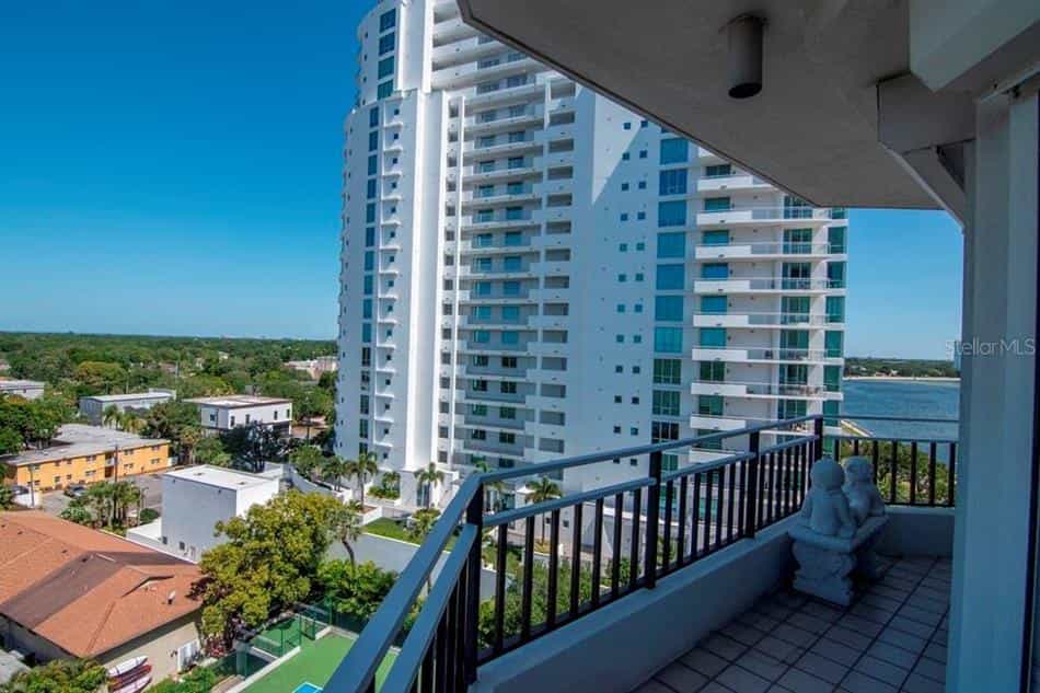 Condominium in Palma Ceia, Florida 10230800