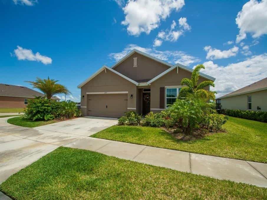 House in Vero Beach South, Florida 10230871