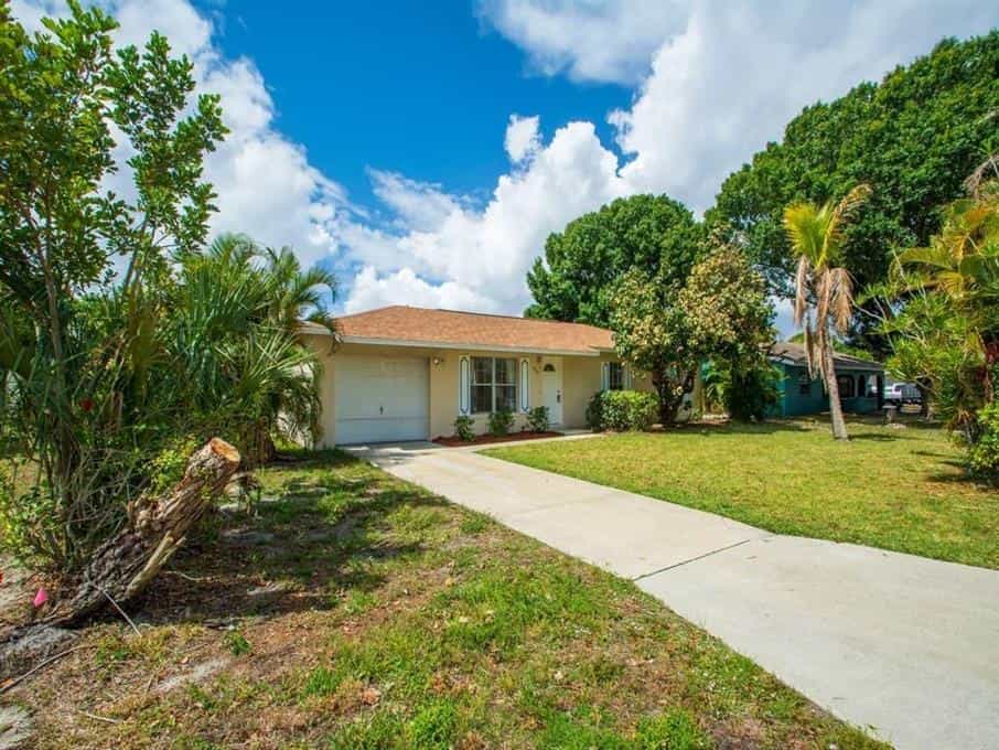 House in Florida Ridge, Florida 10230890