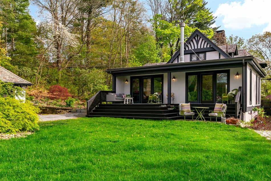House in Briarcliff Manor, New York 10231632