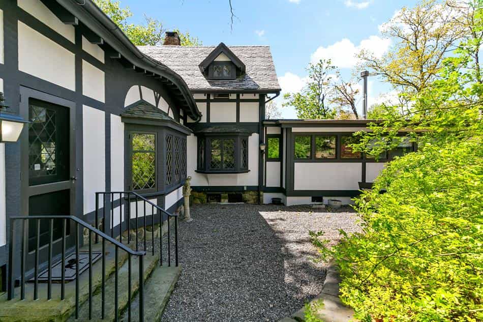 House in Briarcliff Manor, New York 10231632