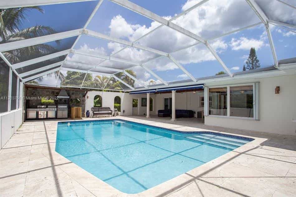 Condominium in Coral Gables, Florida 10231892