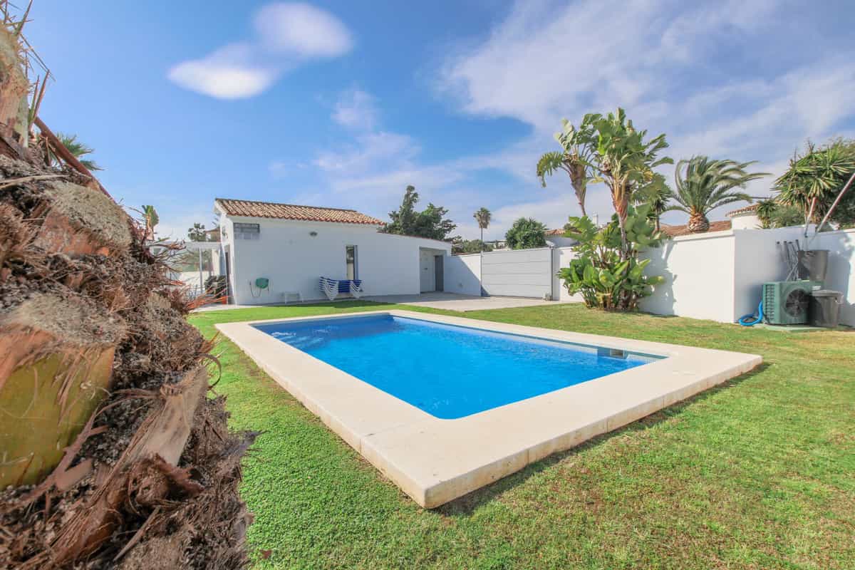 House in Marbella, Andalucía 10231914