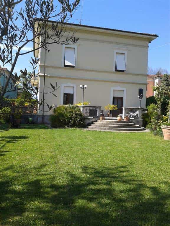 Huis in Barga, Toscane 10232217