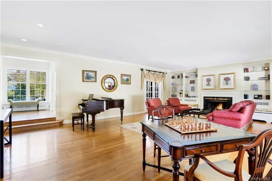 Dom w Pelham Manor, New York 10232349