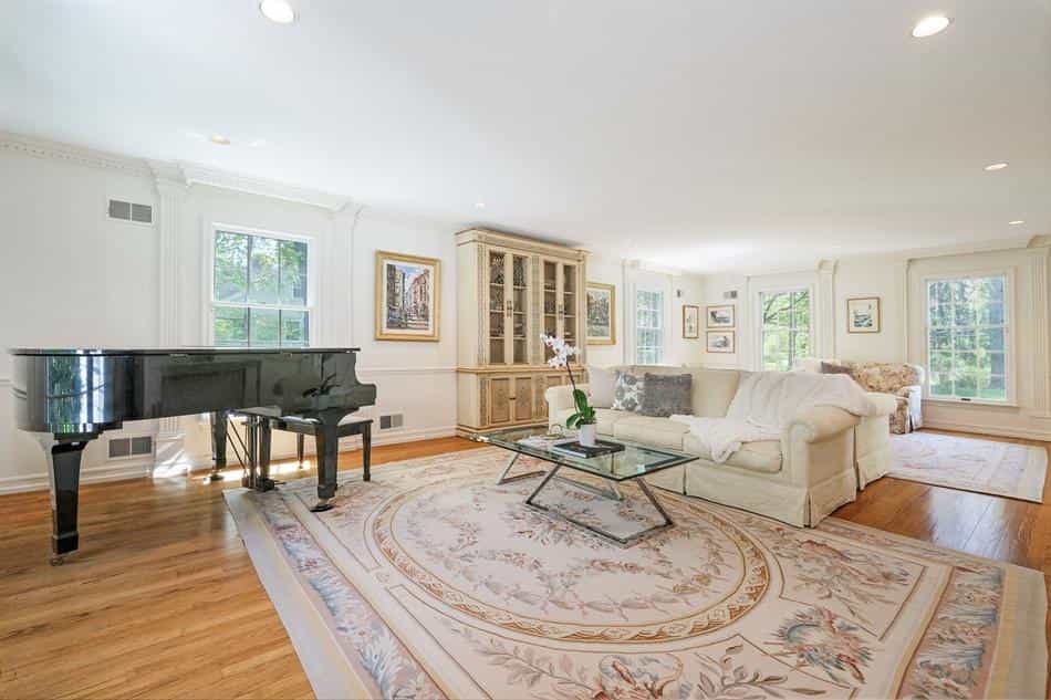 House in Scarsdale, New York 10232402