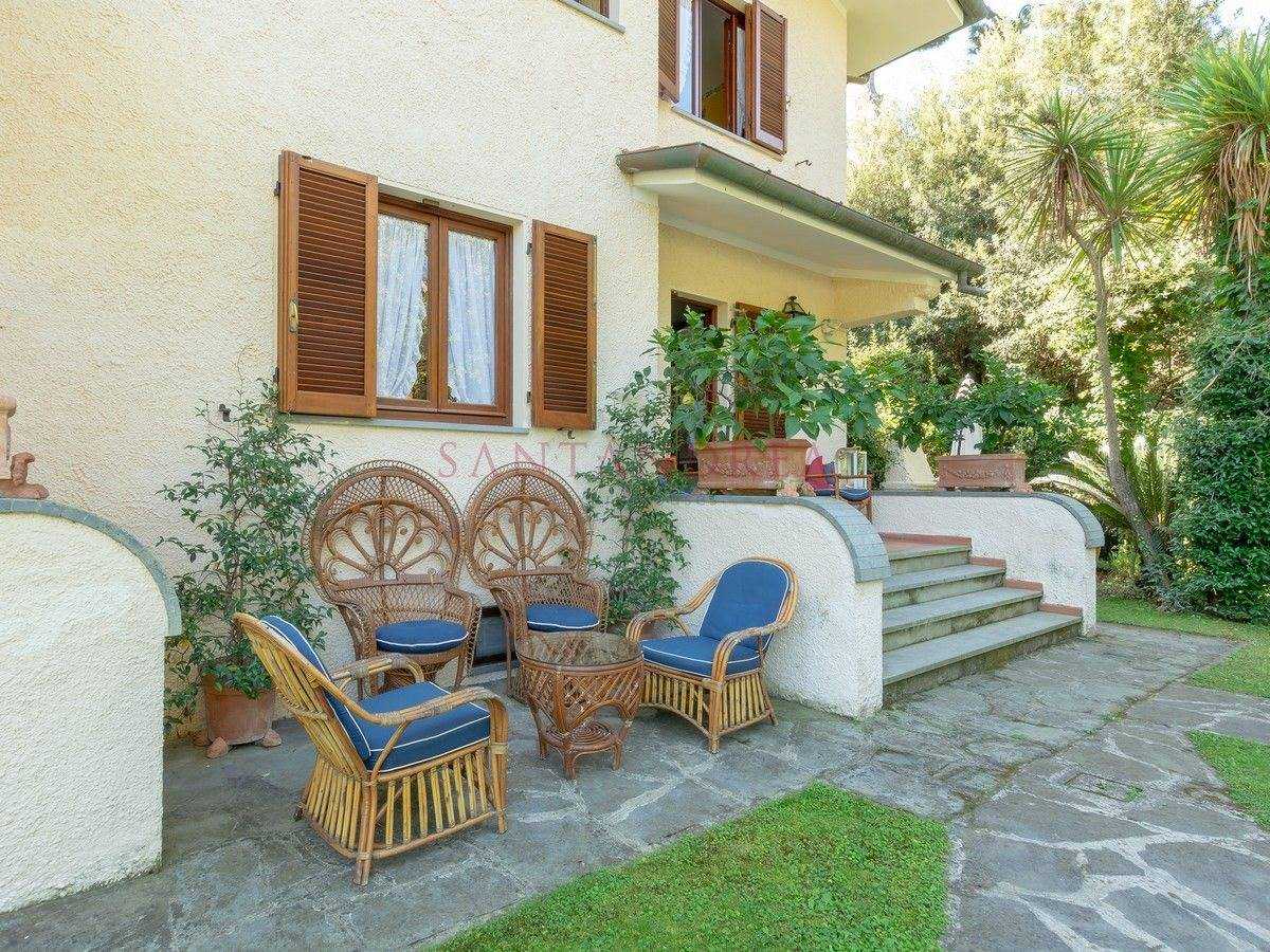 房子 在 Pietrasanta, Tuscany 10232864