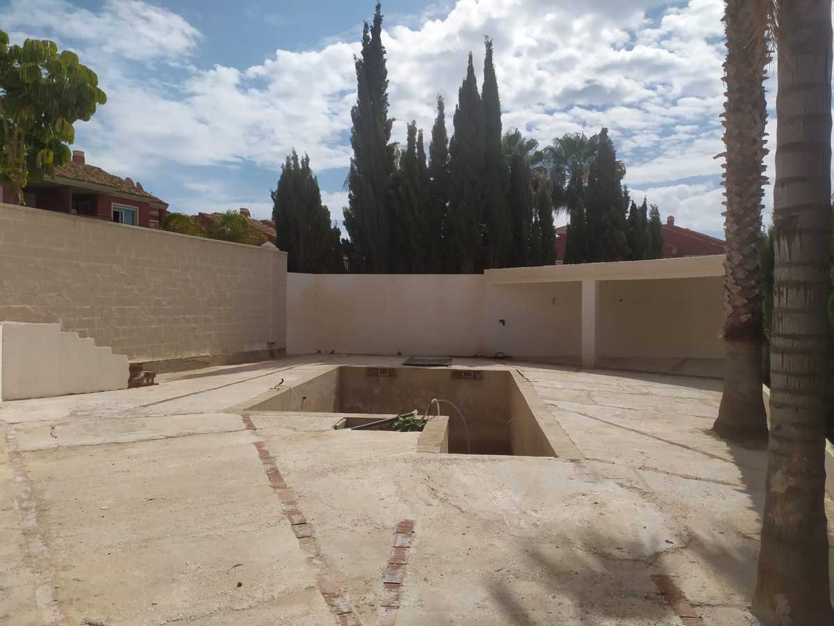 жилой дом в Urbanización Riviera Sol, Andalucía 10233388